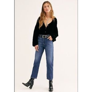 Levi’s 501 Crop Jeans in Market Vintage *not with tags